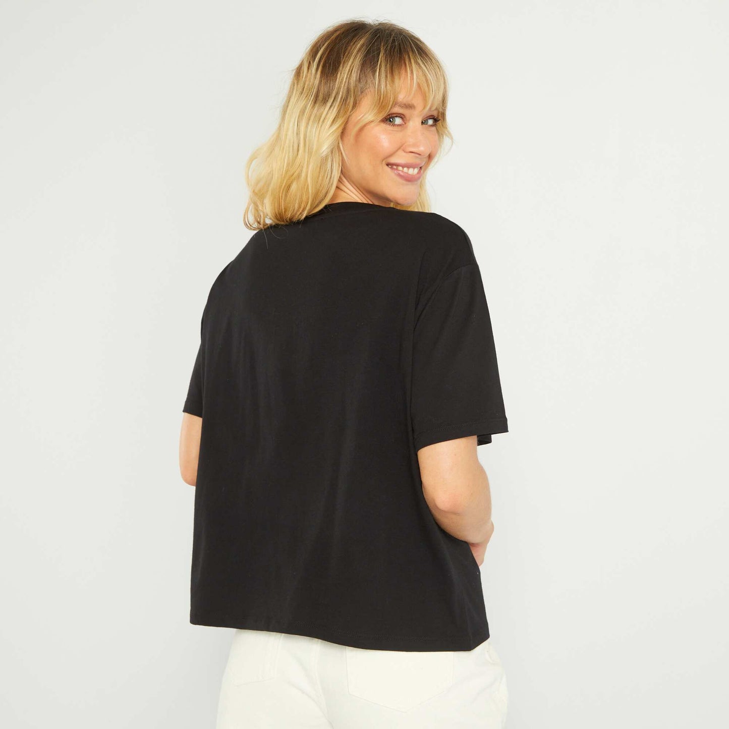 T-shirt en jersey avec bijoux fantaisie noir