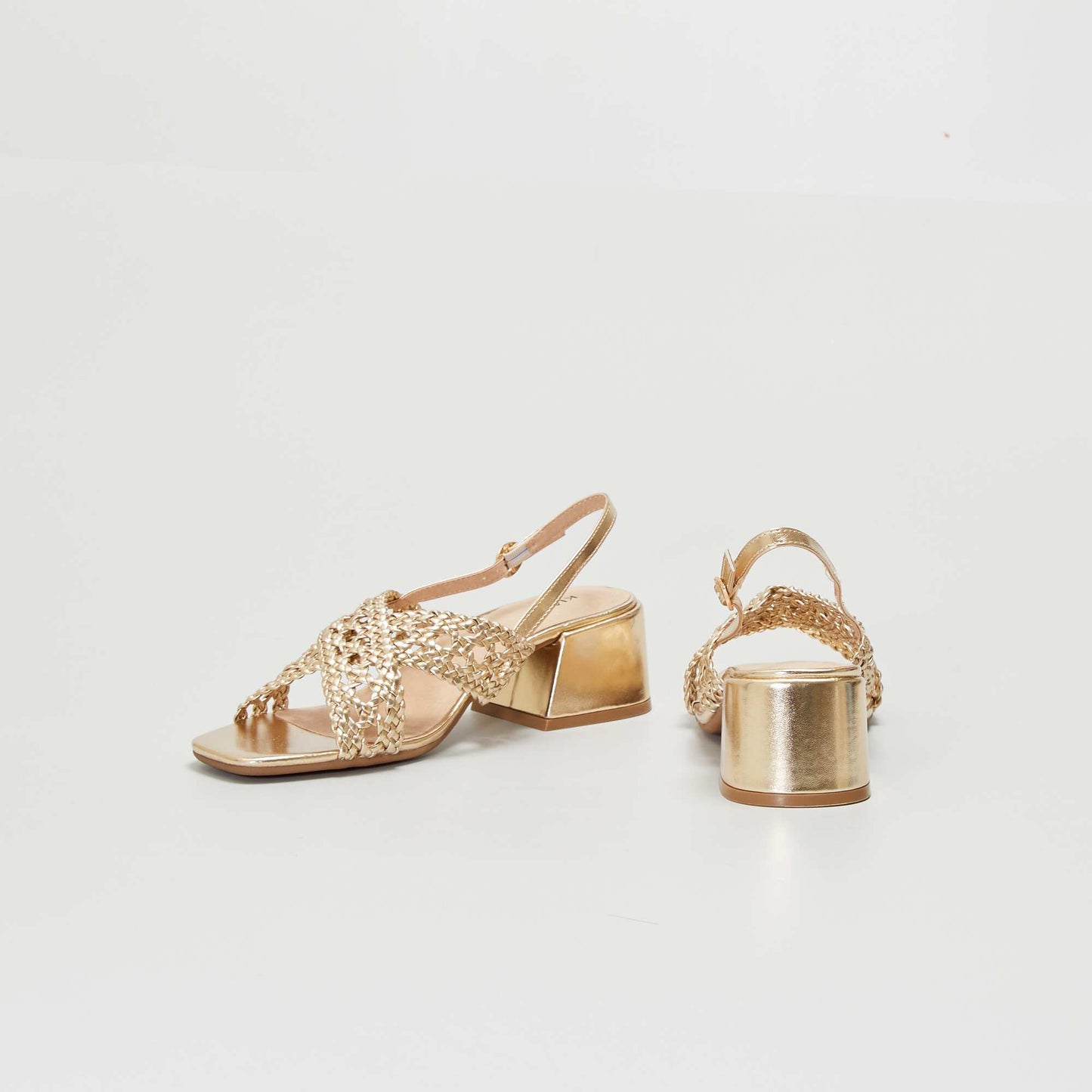 Sandales dorées Doré