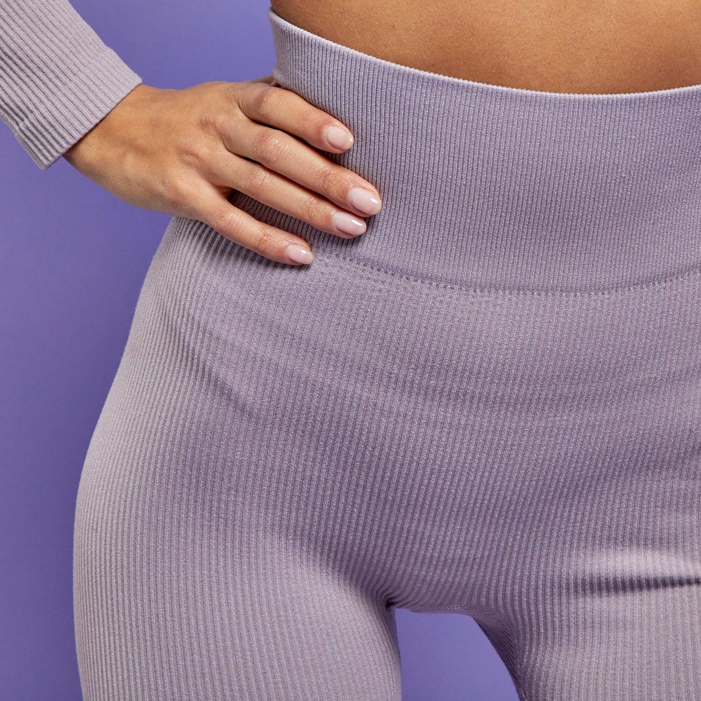 Legging en maille côtelée rose grisé