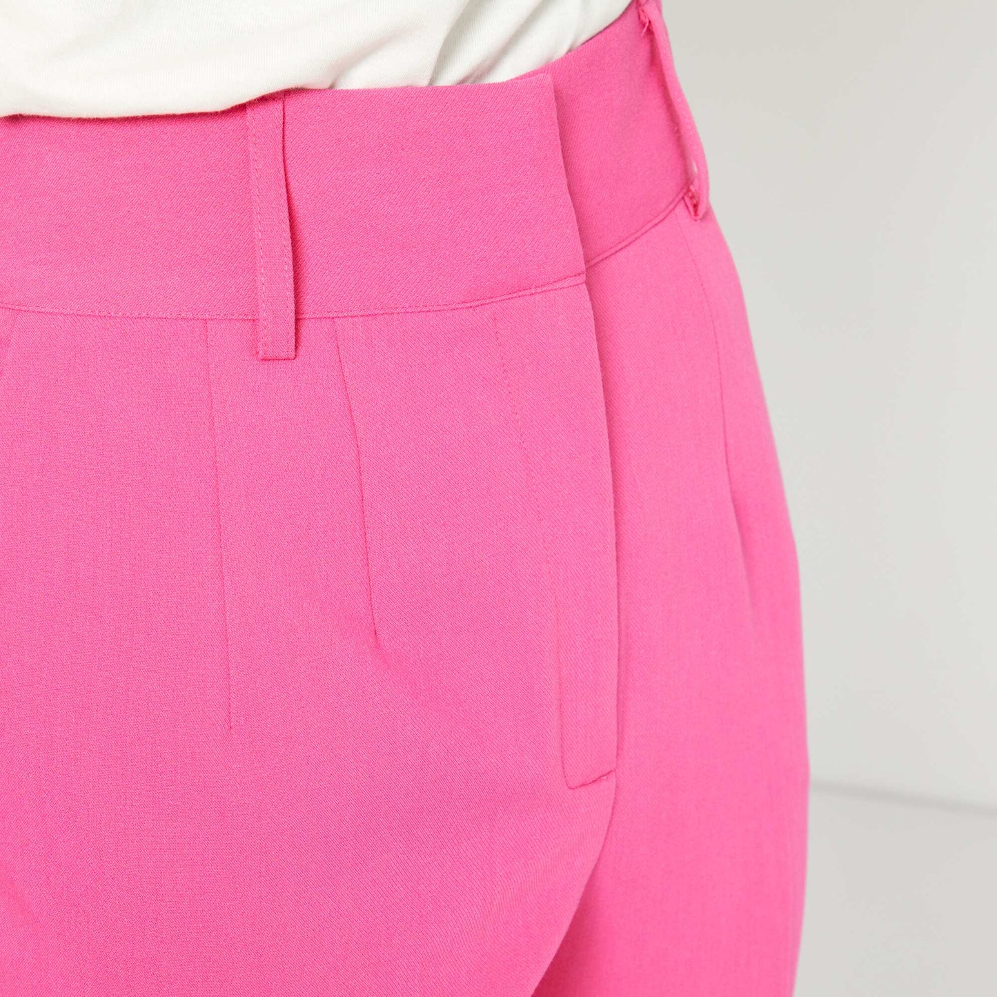 Pantalon cigarette rose indien