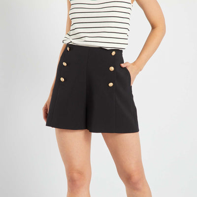 Short boutonné taille haute noir
