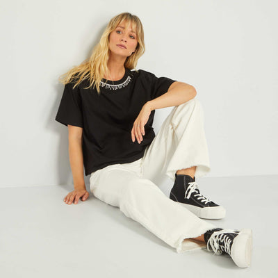 T-shirt en jersey avec bijoux fantaisie noir