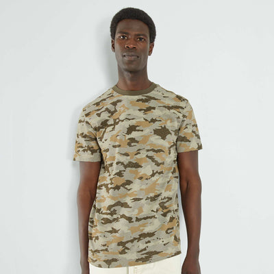 Tee-shirt imprimé camouflage Kaki