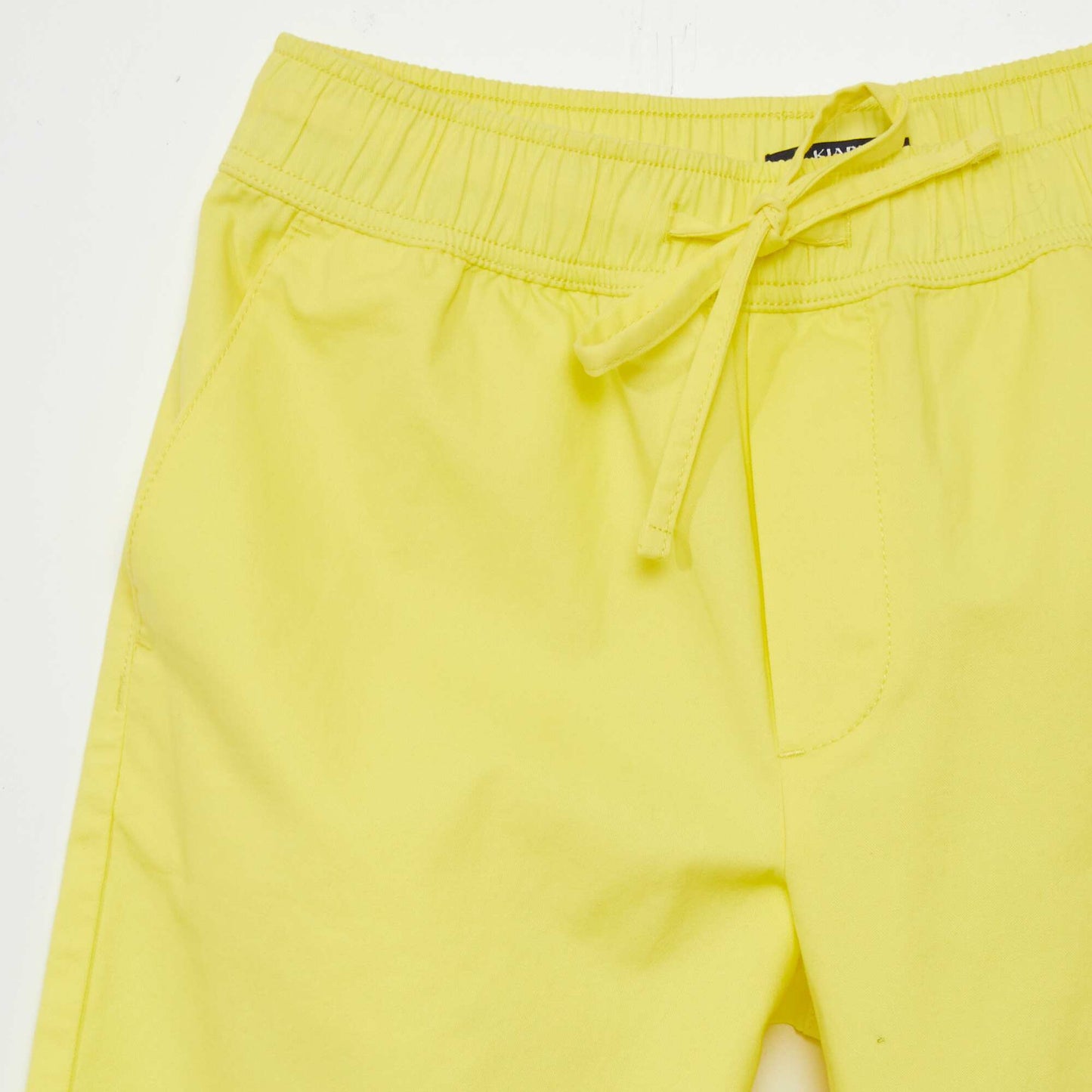 Bermuda en twill jaune