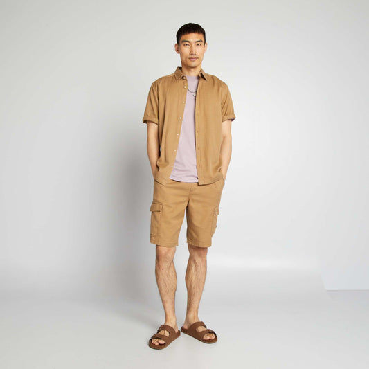 Bermuda chino avec poches sur les côtés Beige