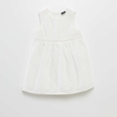 Robe en broderie anglaise blanc