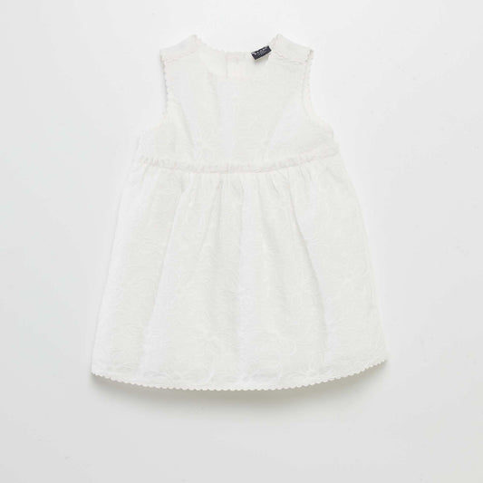 Robe en broderie anglaise blanc