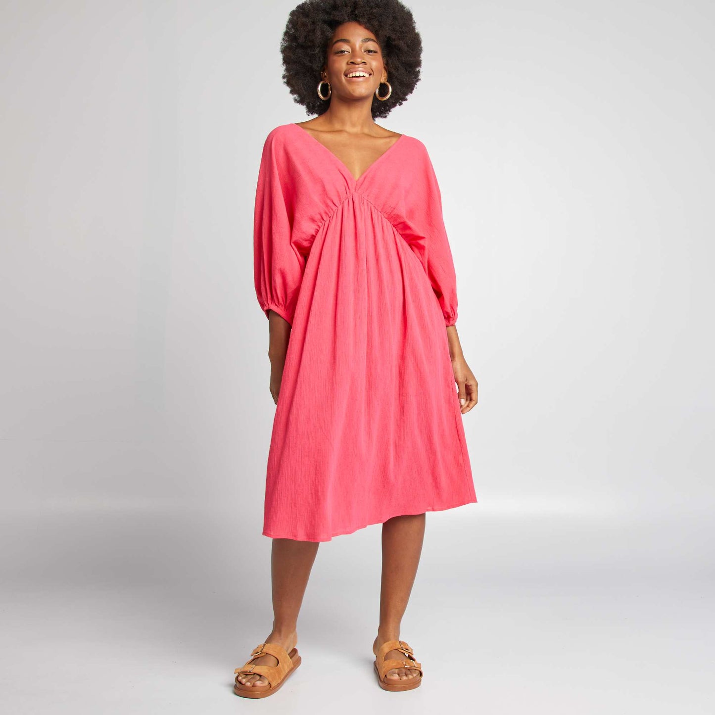Robe midi avec motif et manches 3/4 ROSE