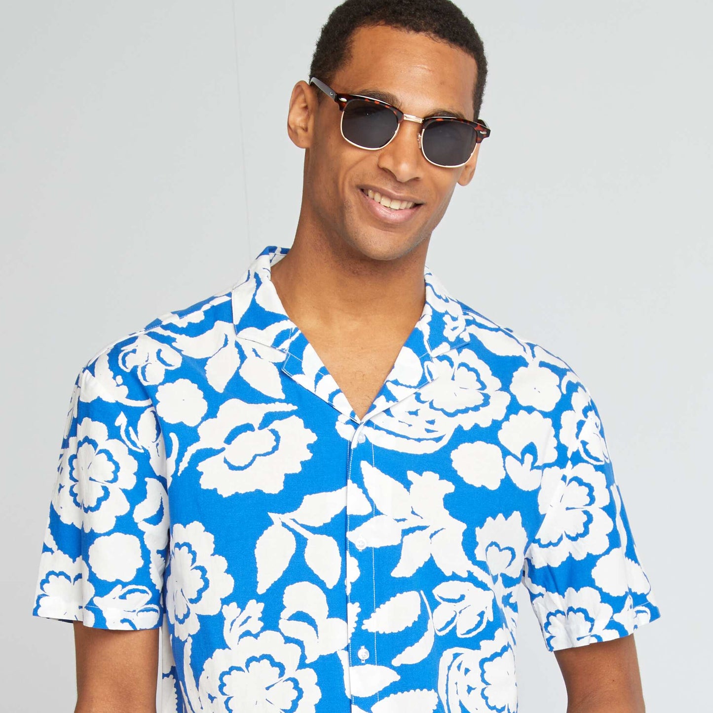 Chemise manches courtes à motif fleuri BLEU/BLANC