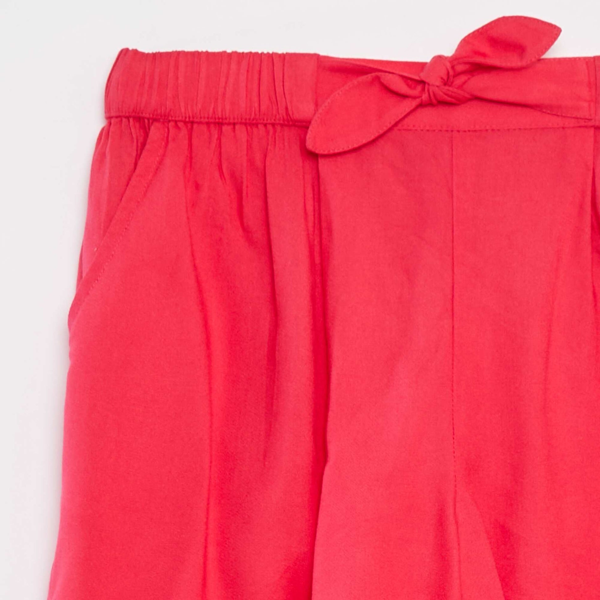 Short léger avec nœud ROSE