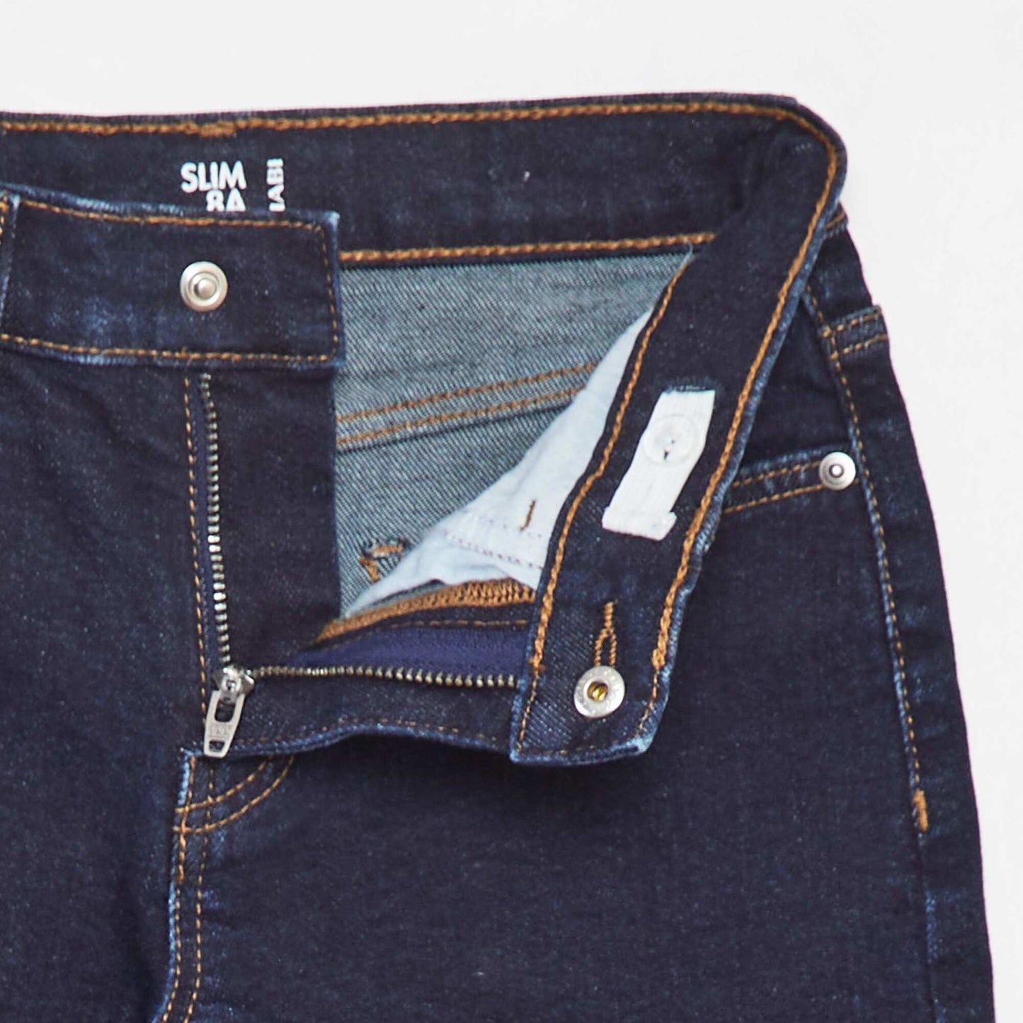 Bermuda en jean slim fit / coupe ajustée BLEU