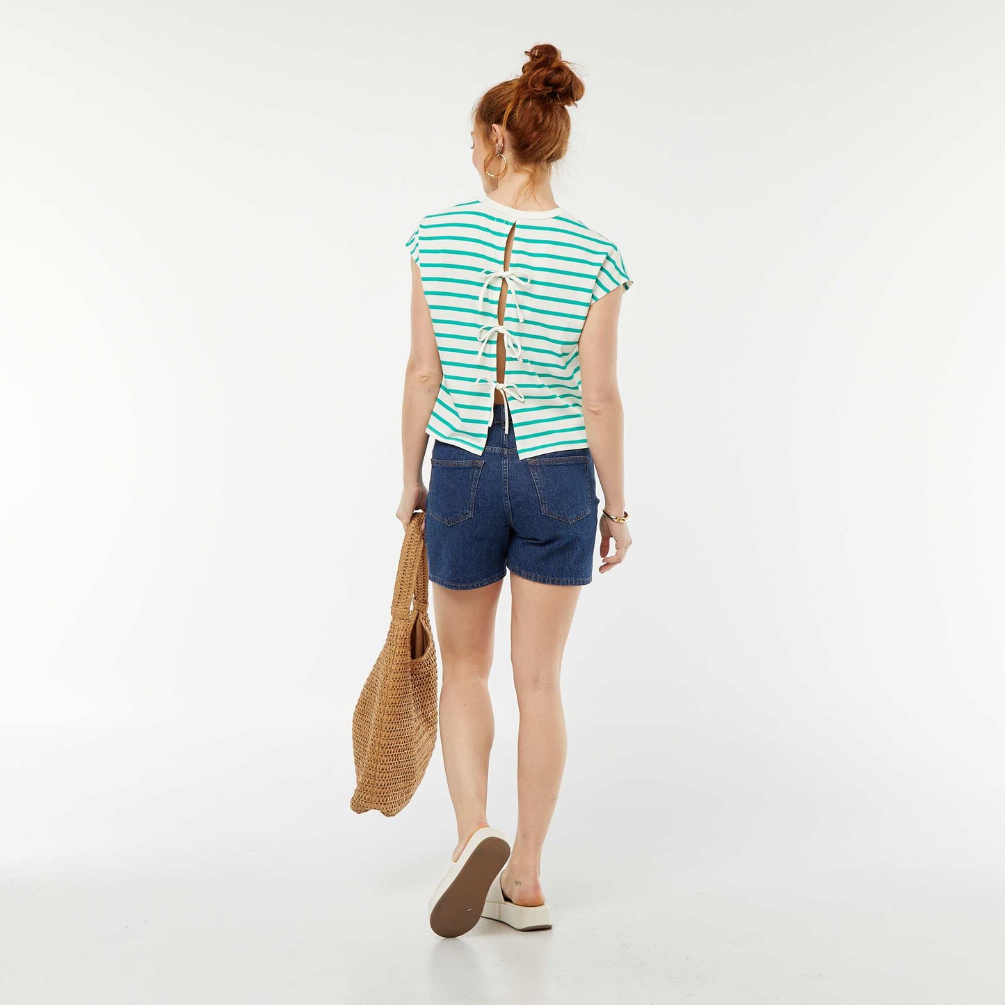 T-shirt à manches courtes avec dos ouvert RAYé VERT