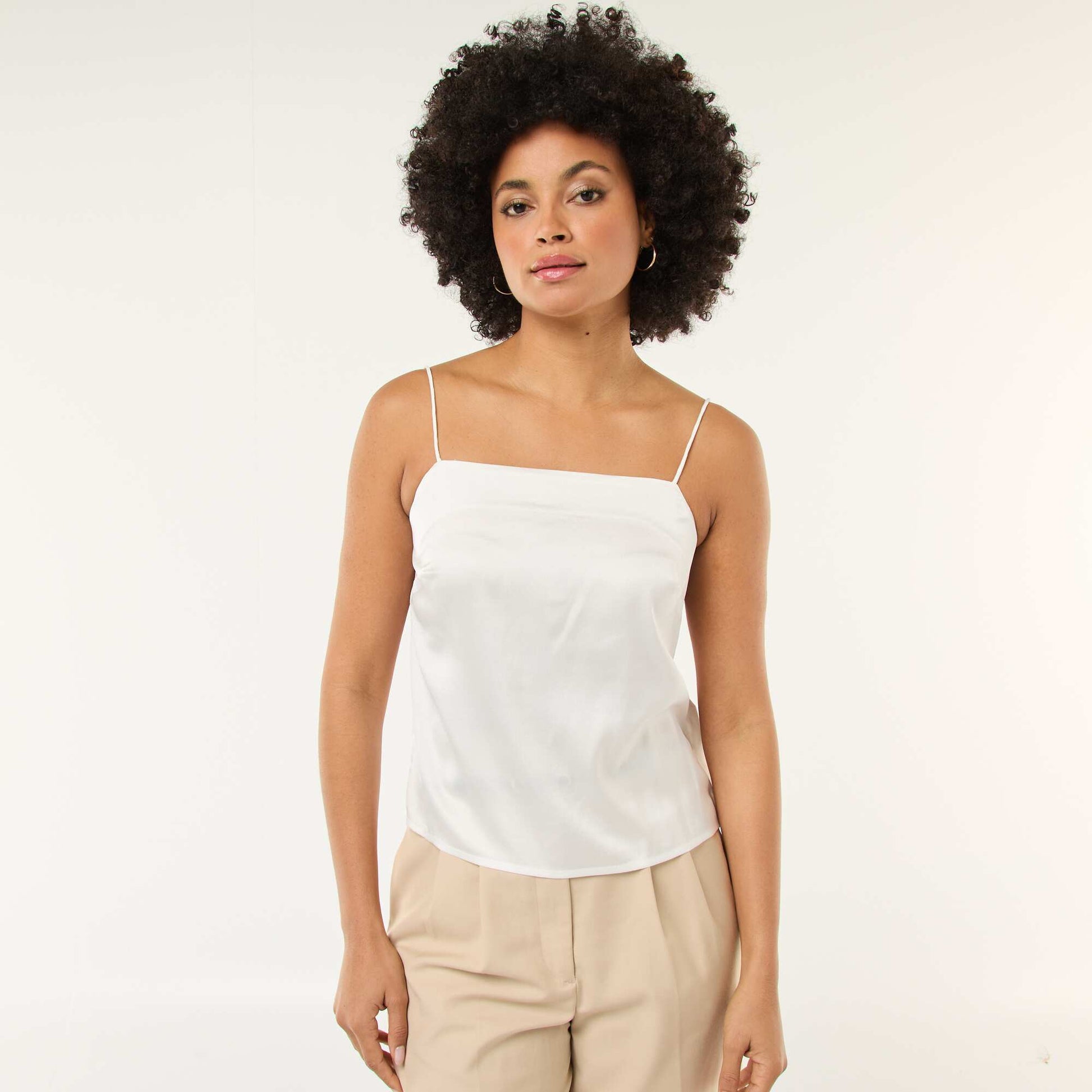 Débardeur court en satin BEIGE