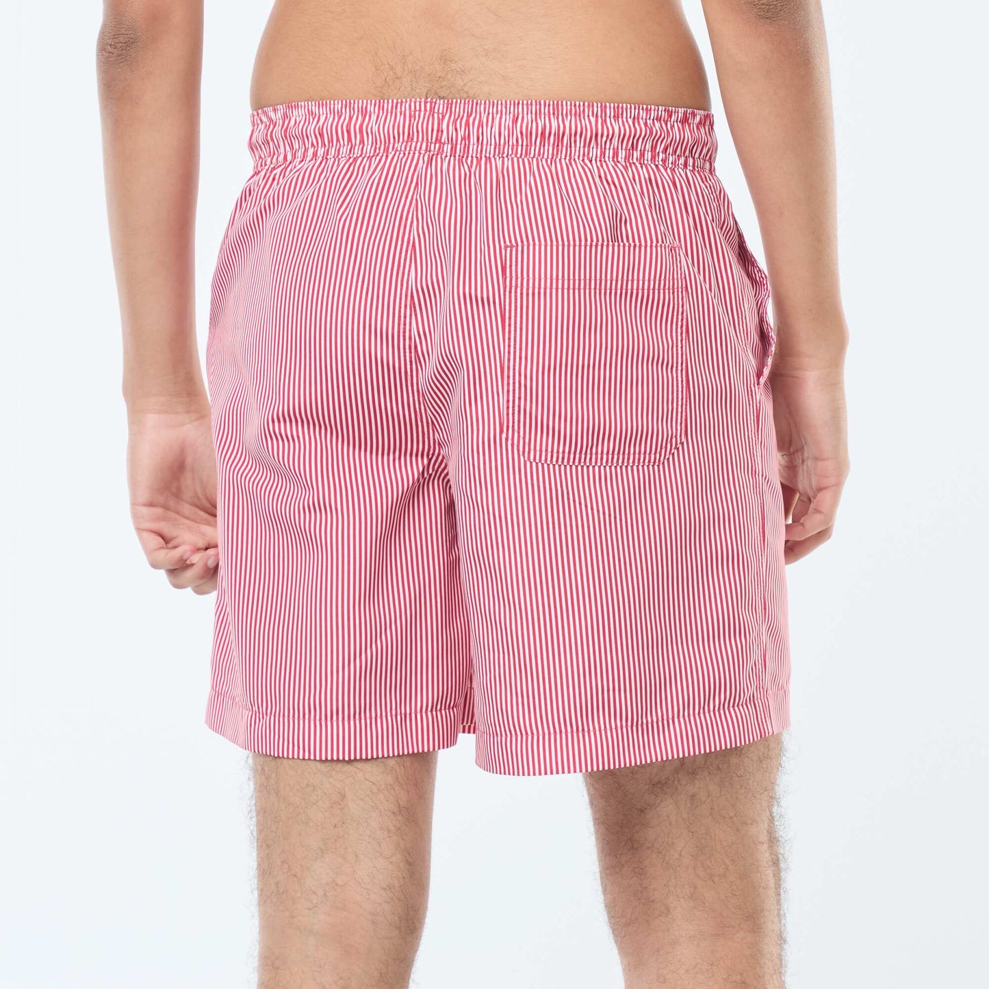 Short de bain à rayures ROUGE