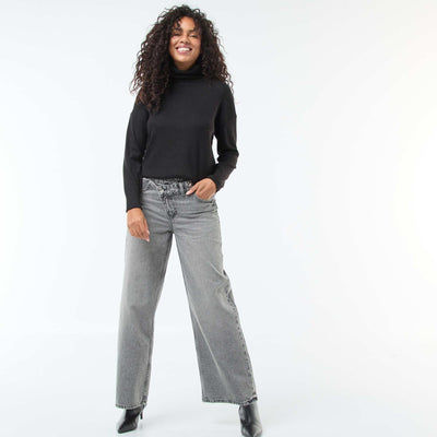 Jean large avec double ouverture boutonnée GRIS
