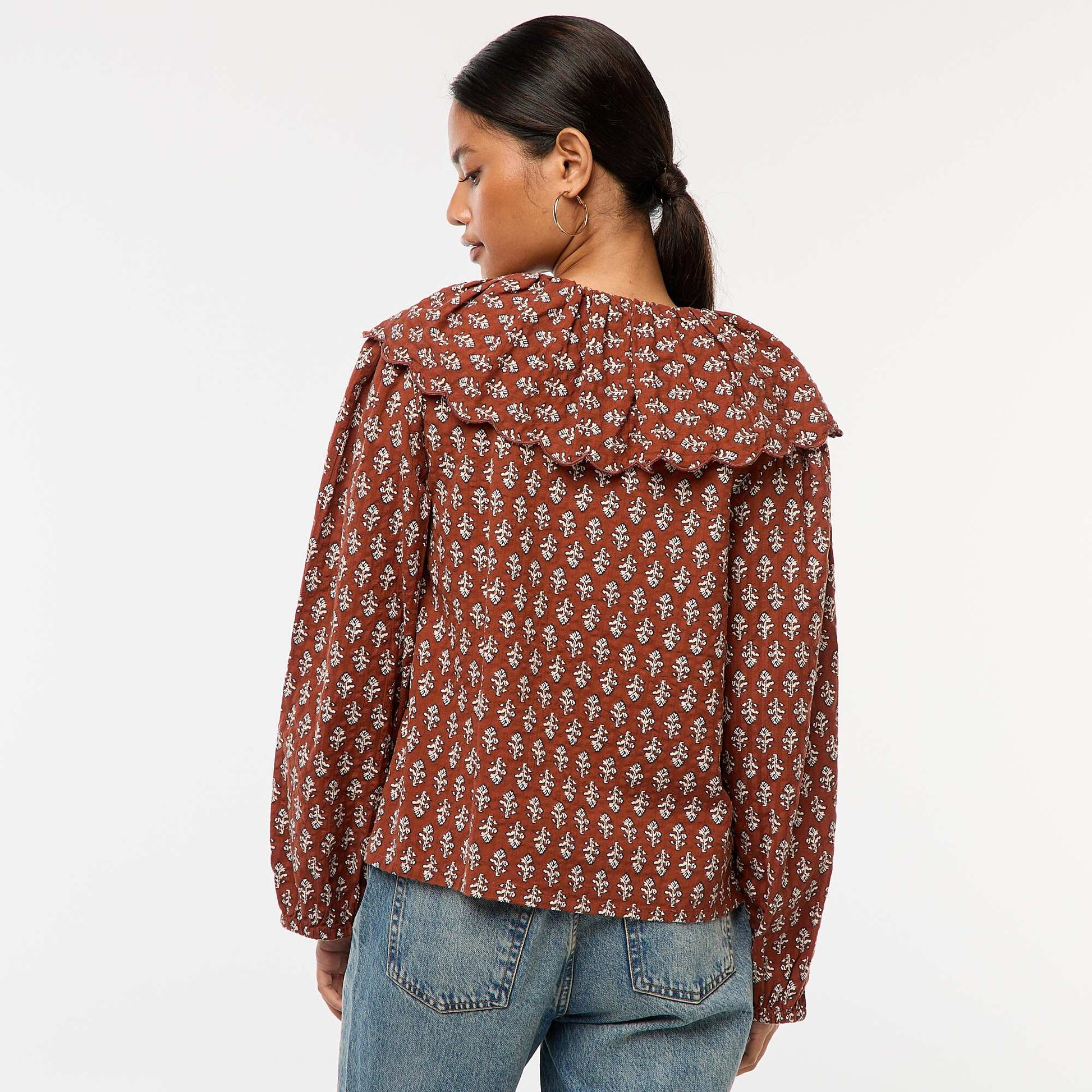 Blouse avec large col claudine MARRON