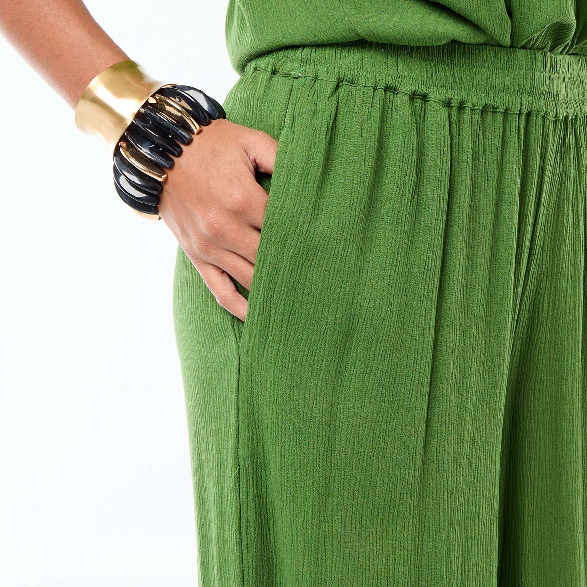 Pantalon droit fantaisie femme en tissu léger à taille élastiquée VERT