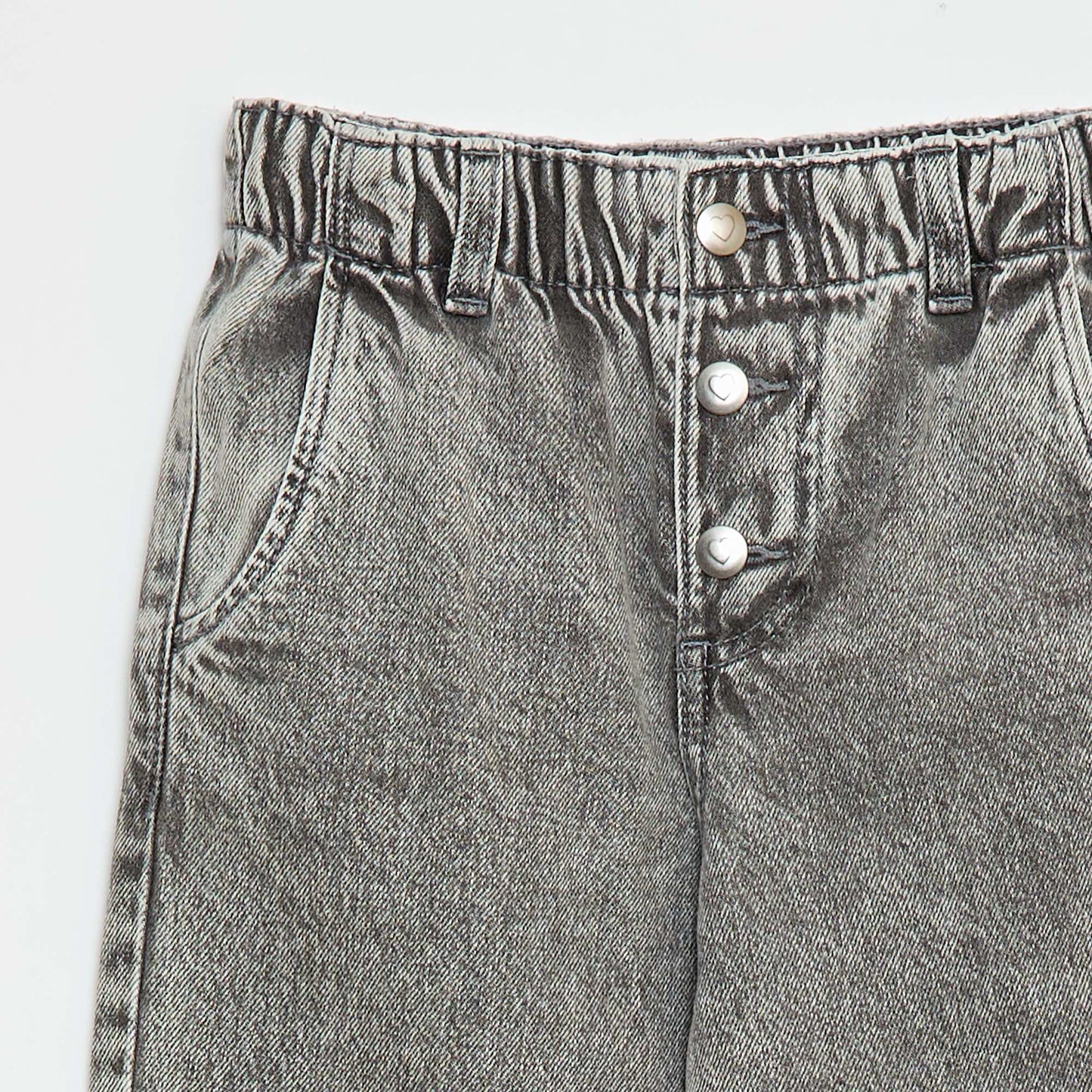 Jean mom avec poches en forme de cœur GRIS