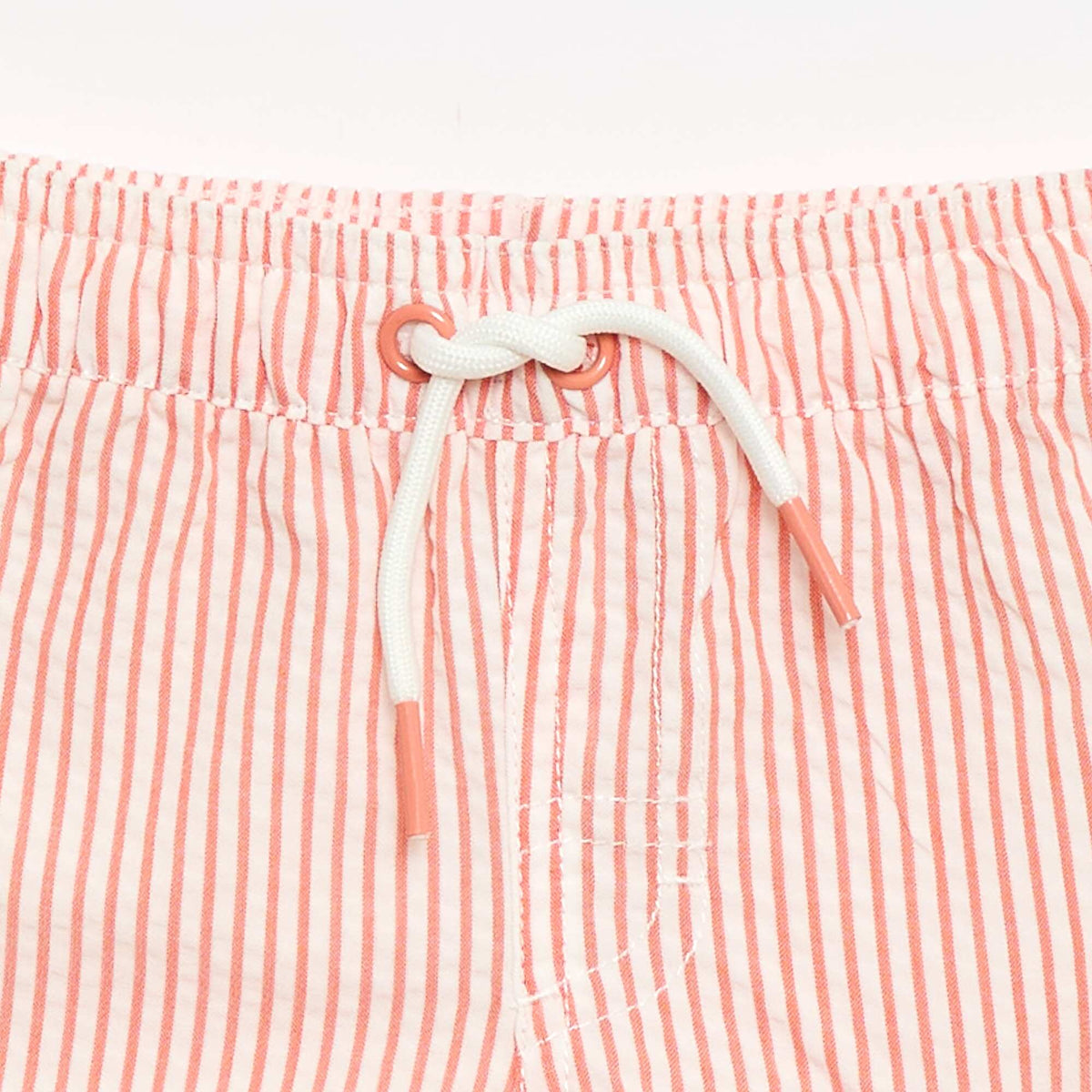 Short de bain à motif ROUGE