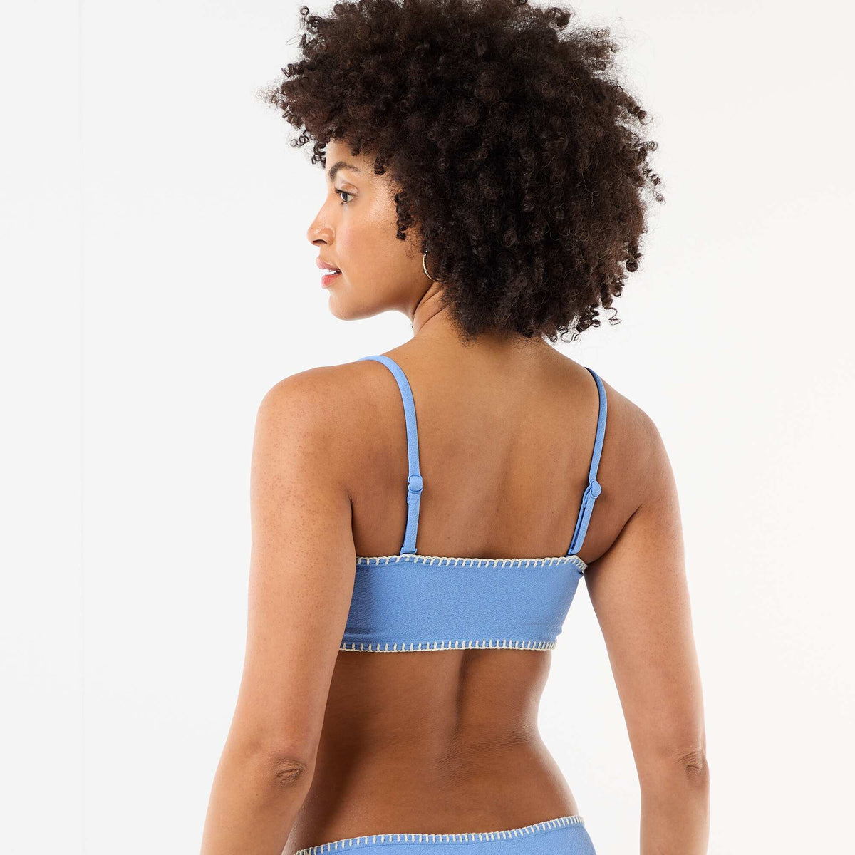 Soutien-gorge bandeau avec surpiqûres contrastées BLEU