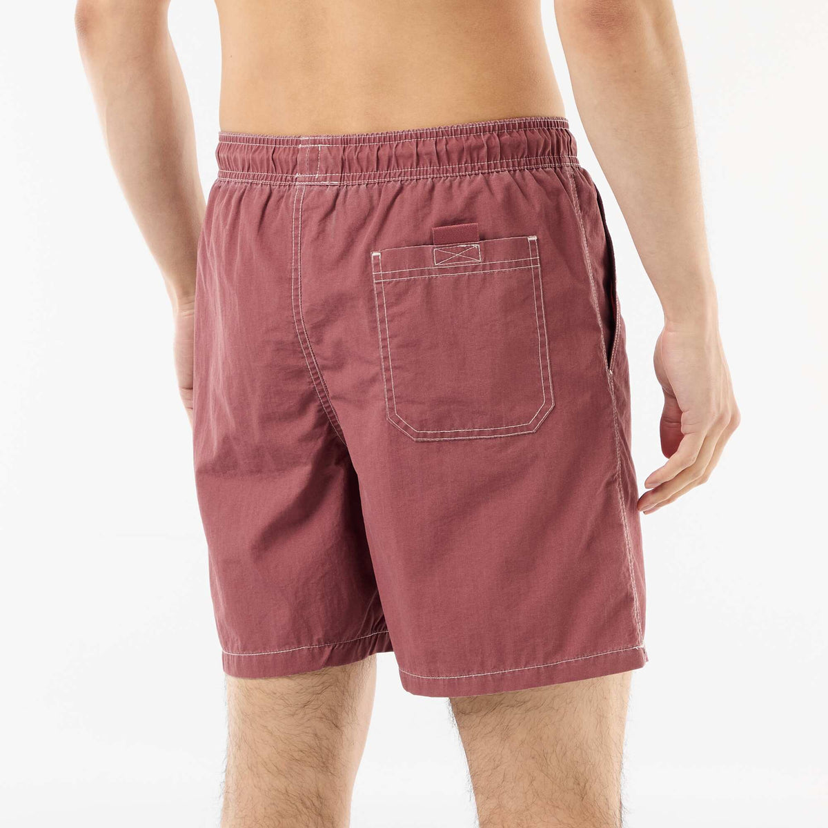 Short de bain uni avec poches ROUGE