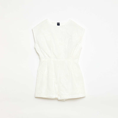 Combinaison short avec grandes fleurs brodées BLANC