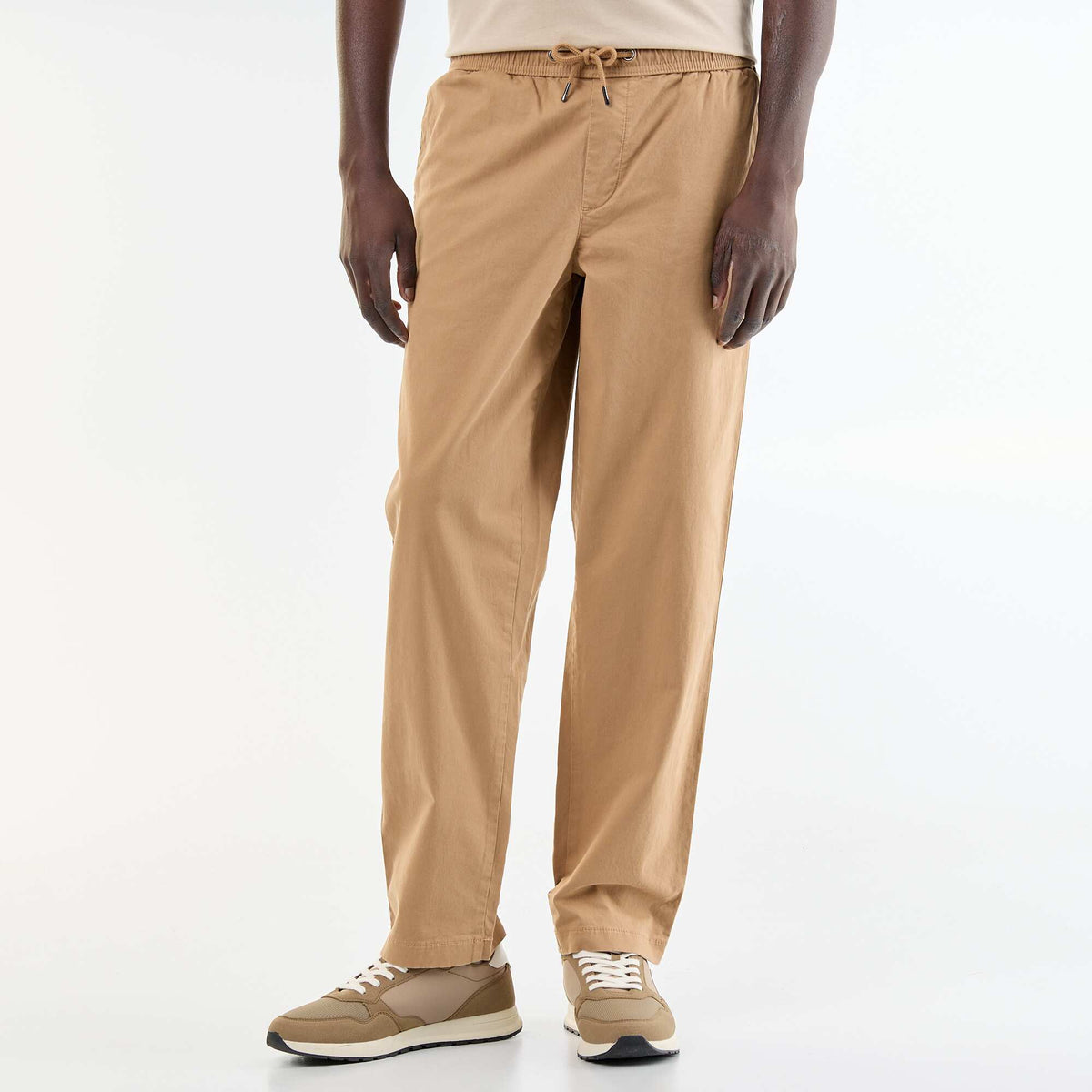 Pantalon matière effet peau de pêche BEIGE