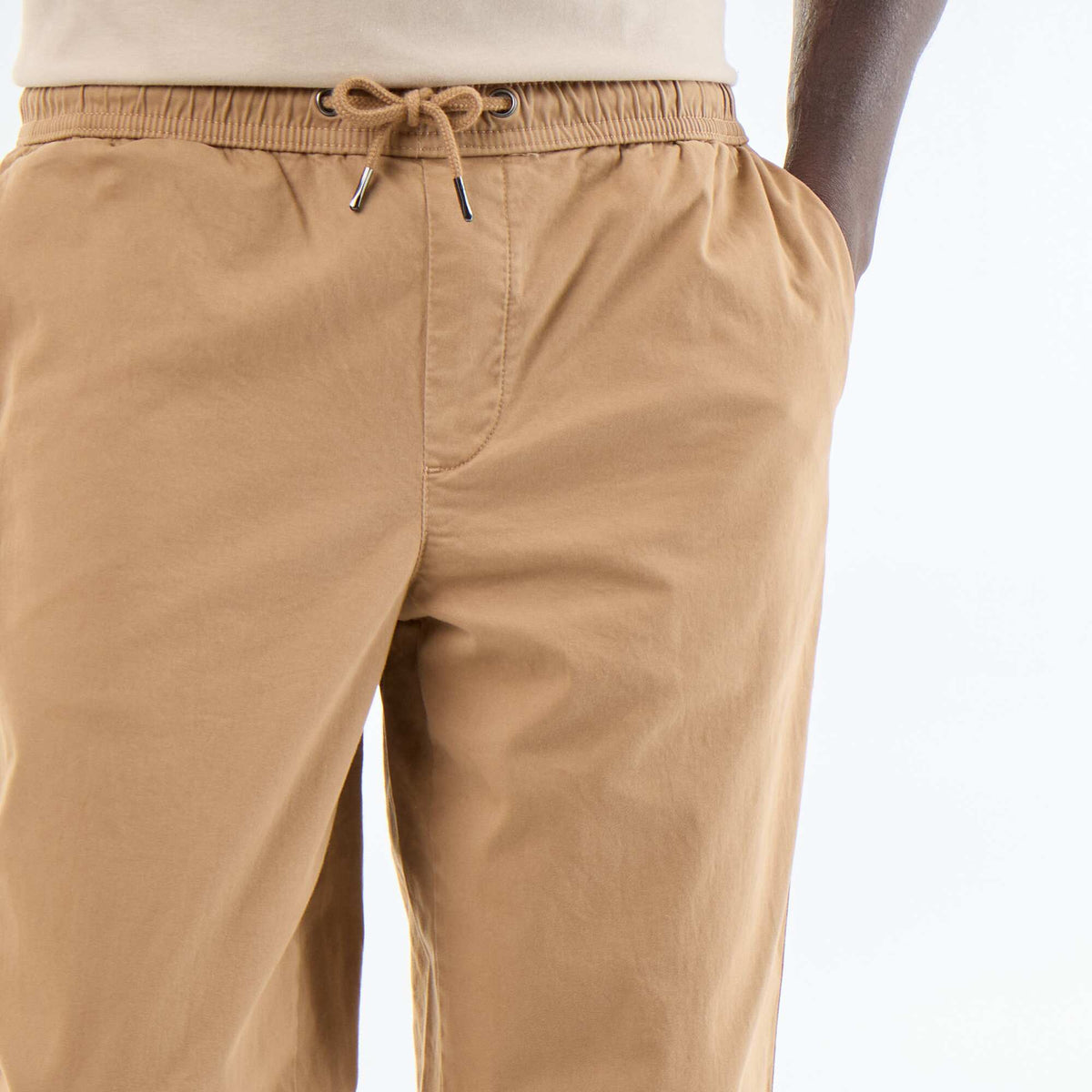 Pantalon matière effet peau de pêche BEIGE