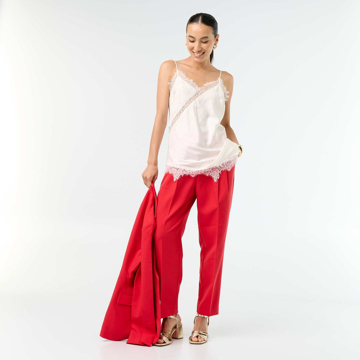 Pantalon coupe carotte taille haute ROUGE