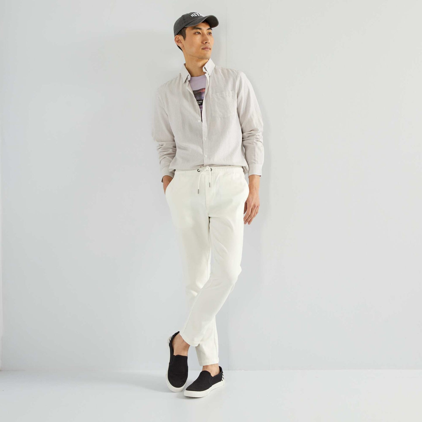 Chino slim coupe jogger blanc