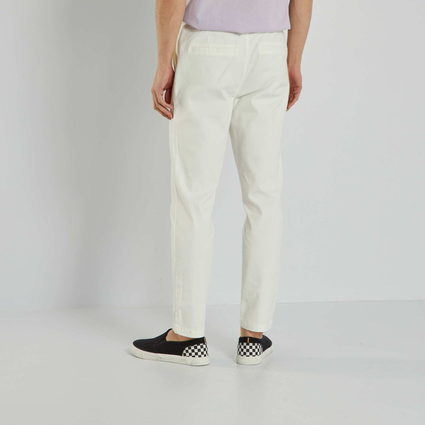 Chino slim coupe jogger blanc