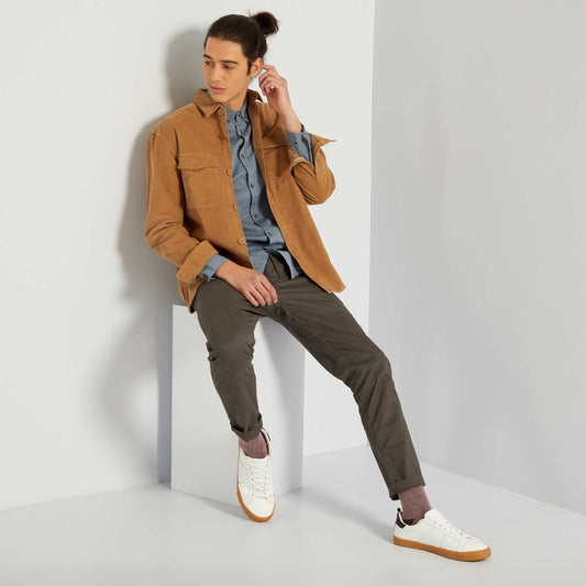 Chino slim coupe jogger Kaki