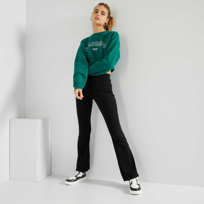 Pantalon flare/bootcut en maille côtelée noir