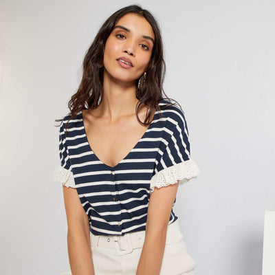 Tee-shirt marinière avec manches brodées Marine/blanc