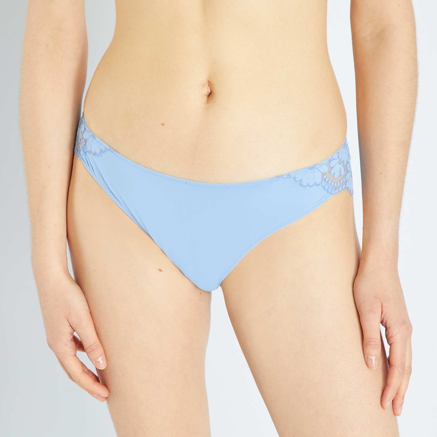 Culotte en microfibre et dentelle Bleu