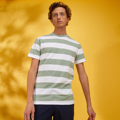 Tee-shirt à rayures vert gris
